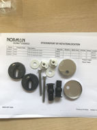 Picture of HINGE SET (PAIR) FOR KORONA TOILET SEATS